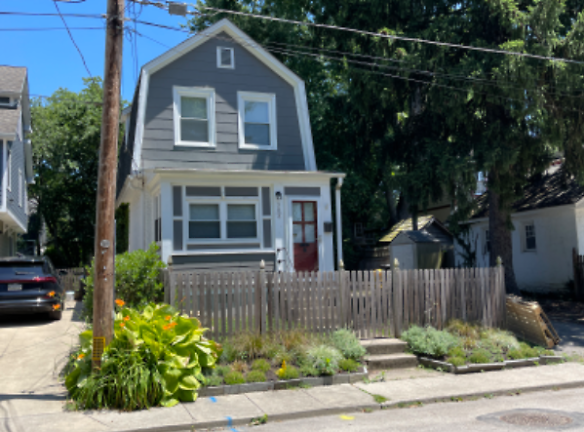 203 Conway Ave - Narberth, PA
