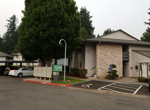 Woodcreek Apartments - Fairview, OR
