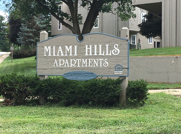 Miami Hills Apartments - South Bend, IN