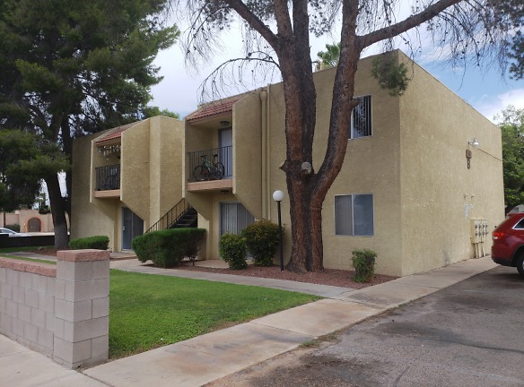 Croftwood Apartments - Tucson, AZ