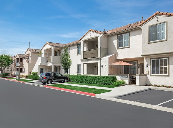 Arbor Lane Apartment Homes - Placentia, CA