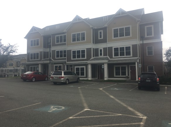Conifer Hill Commons Apartments (Phase 1) - Danvers, MA