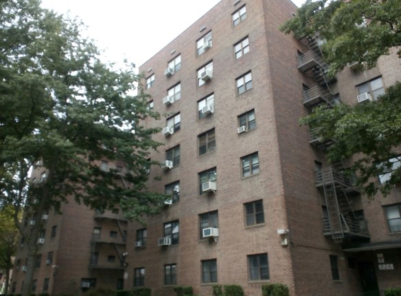 Hilltop Village Coop Apartments - Queens Village, NY