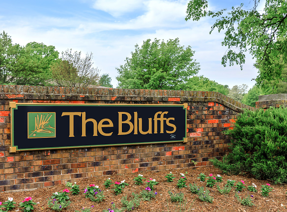 The Bluffs Apartments - Lafayette, IN
