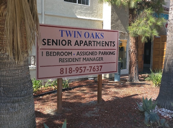Twin Oaks Senior Apartments - Glendale, CA