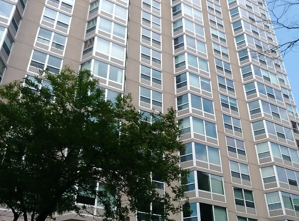 Buena Park/Gordon Terrace Apartments - Chicago, IL