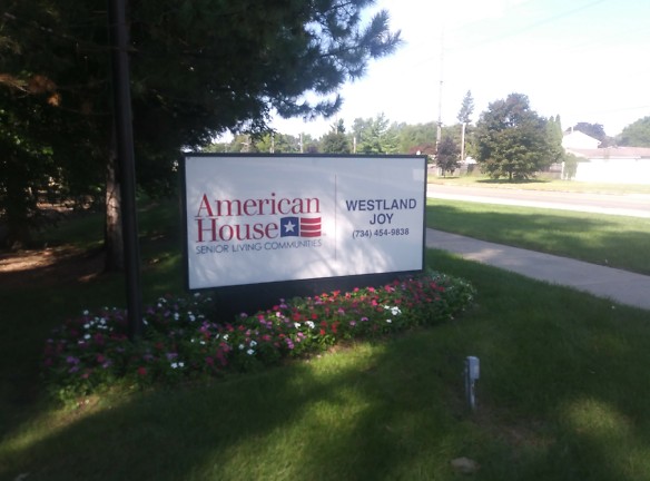 American House Apartments - Westland, MI