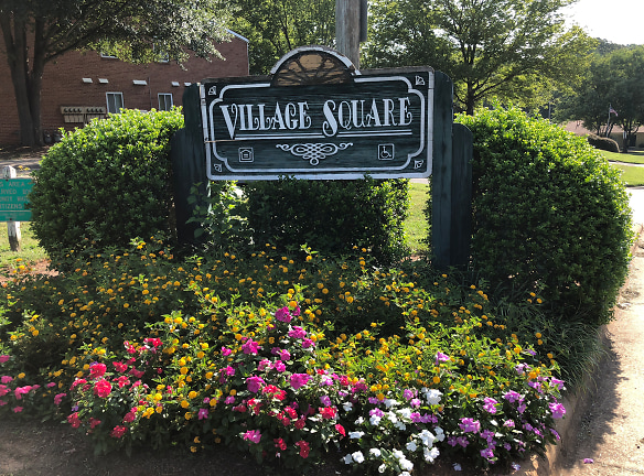 Village Square Apartments - Gastonia, NC
