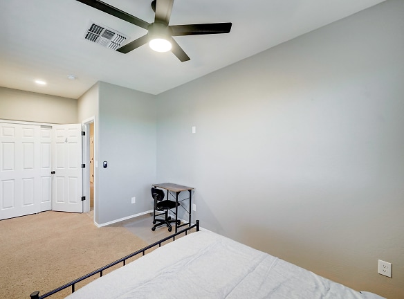 Room For Rent - Tolleson, AZ