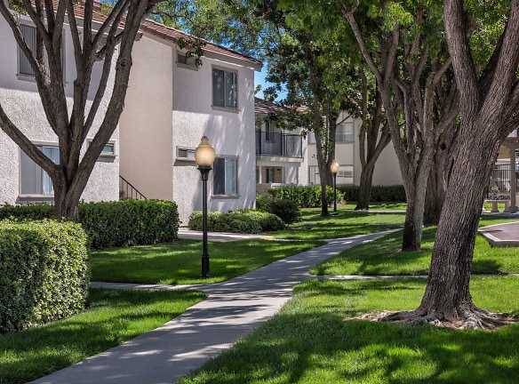 Somerset Apartments - Redlands, CA