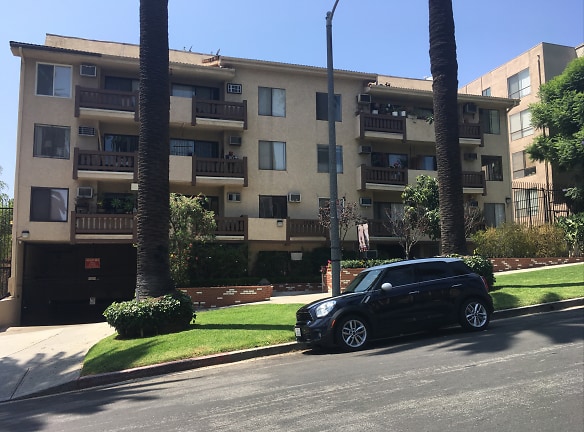 Camino Palmero Apartments - Los Angeles, CA