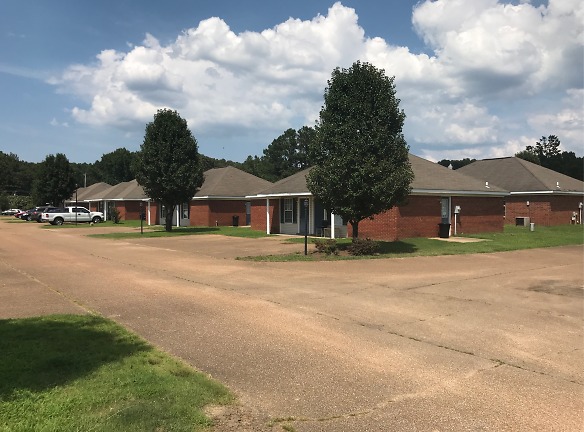 Clearbrook Apartments - Oxford, MS