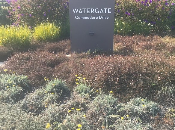Watergate Apartments - Emeryville, CA