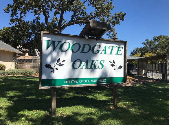 Woodgate Oaks Apartments - Santa Rosa, CA