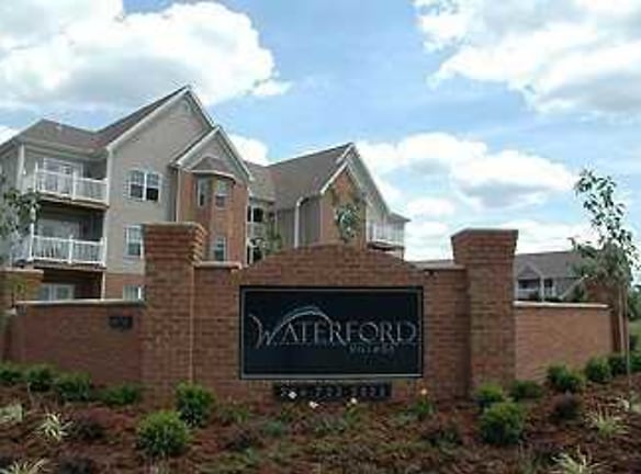Waterford Village Apartments - Barboursville, WV