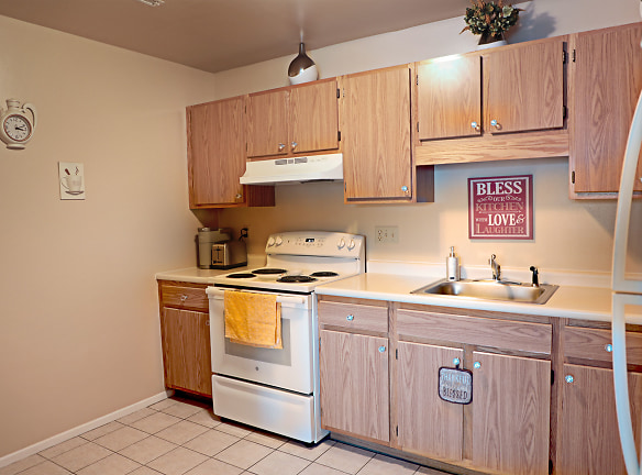 Partridge Hill Apartments - Rensselaer, NY