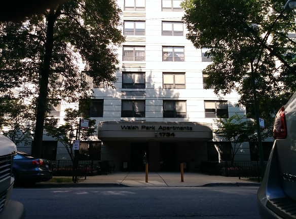 Walsh Park Apartments - Chicago, IL