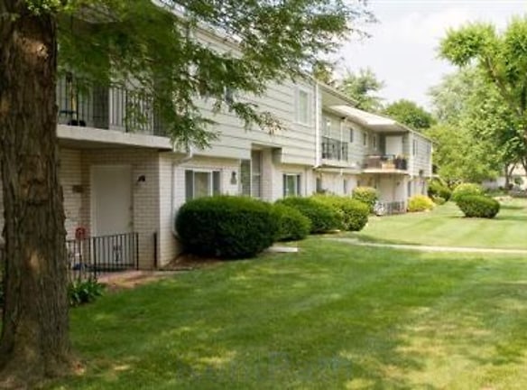 Olympic Gardens Apartments - Whitehall, PA