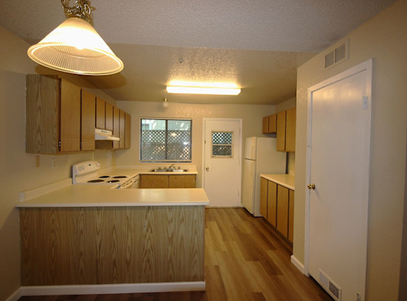 5105 Old Redwood Hwy unit #89 - Santa Rosa, CA