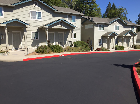 Cedar Ridge Apartments - Colfax, CA