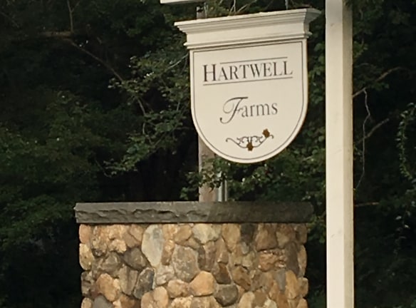 Hartwell Farms Condominiums (75 Units) Apartments - Bedford, MA