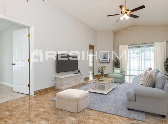 1205 Gold Creek Court - Clermont, FL