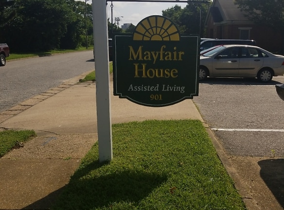 Mayfair Manor Apartments - Portsmouth, VA