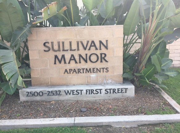 Sullivan Manor Apartments - Santa Ana, CA