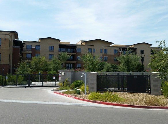 Residences Apartments - Paradise Valley, AZ