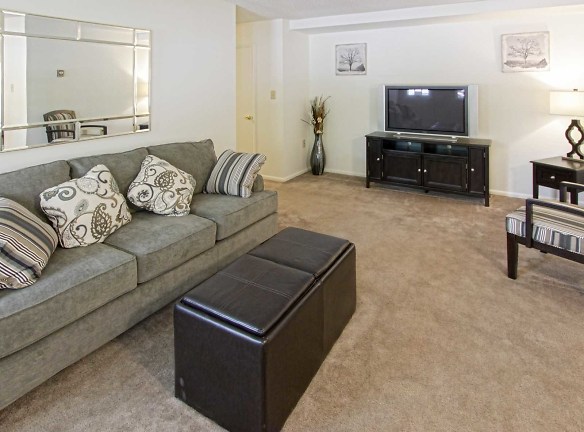 Summerdale Apts Apartments - Enola, PA