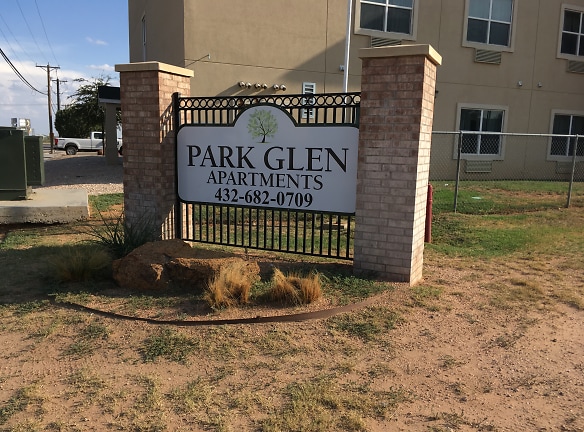 Park Glen Apartments - Midland, TX