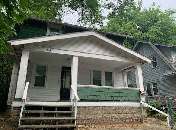 1148 La Croix Ave - Akron, OH