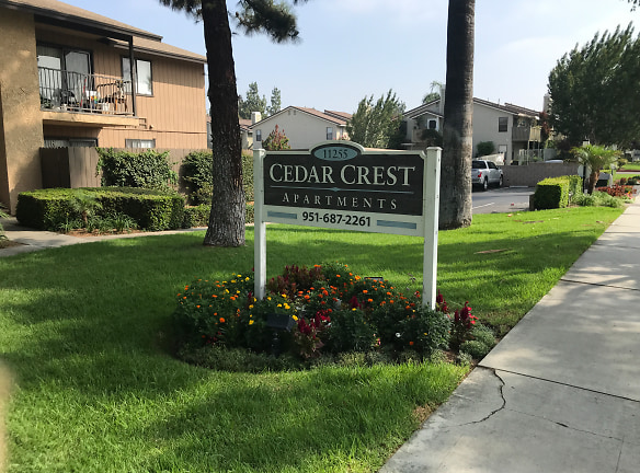 Cedar Crest Apartments - Riverside, CA