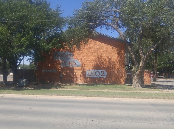 Pecos Pointe Apartments - Lubbock, TX