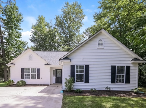 6716 3rd Ave - Indian Trail, NC