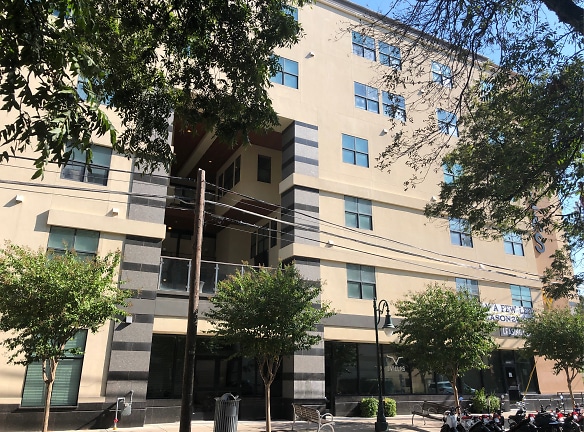 Villas On 26th Apartments - Austin, TX
