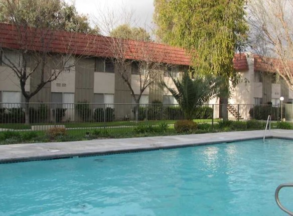 Waterman Apartment Homes - San Bernardino, CA