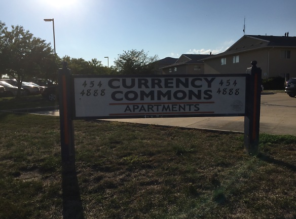 Currency Commons Apartments - Bloomington, IL