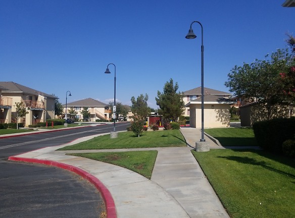 The Village At Victorville Apartments - Victorville, CA