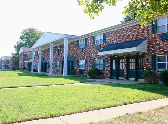 Cooperstown Apartments - Beverly, NJ