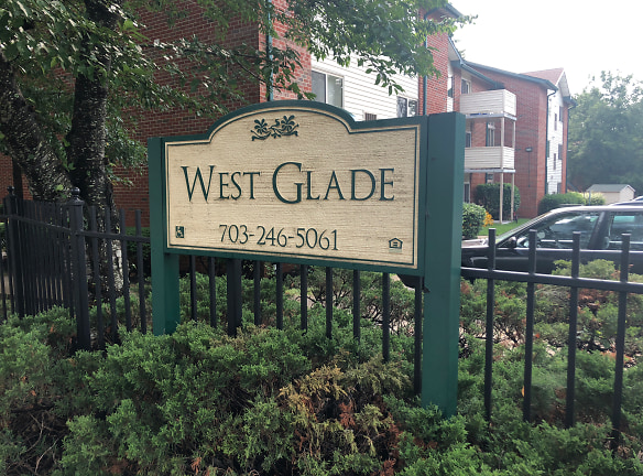 West Glade Apartments - Reston, VA