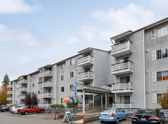 Evergreen On 47th Apartments - Everett, WA