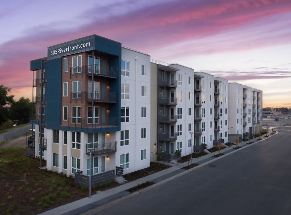 805 Riverfront Apartments - West Sacramento, CA