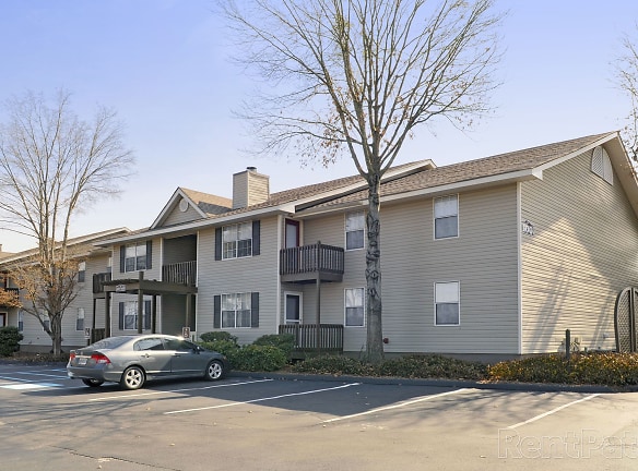 Park Knoll Apartments - Fort Oglethorpe, GA
