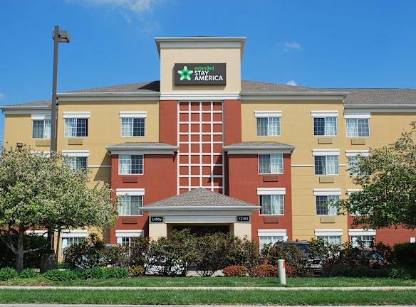 Furnished Studio St Louis Westport Central Apartments For