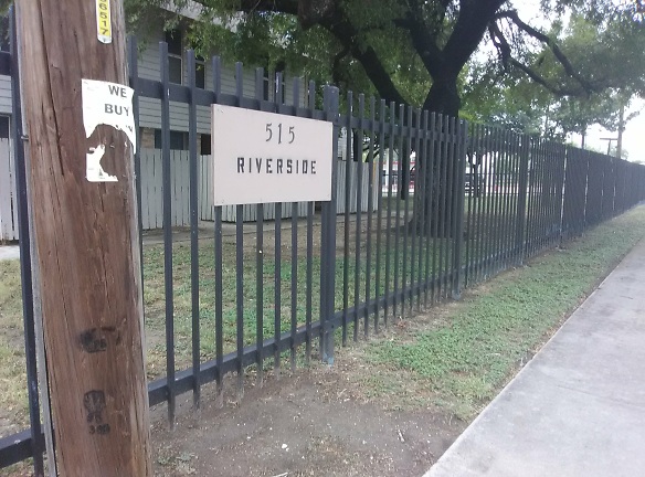 Riverside Apartments - San Antonio, TX