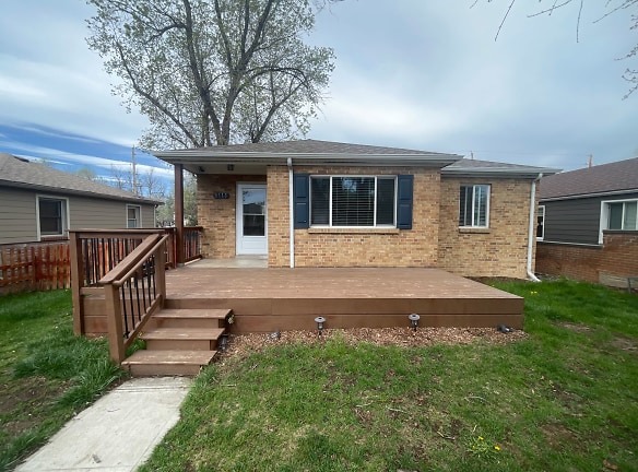 3111 S Emerson St - Englewood, CO