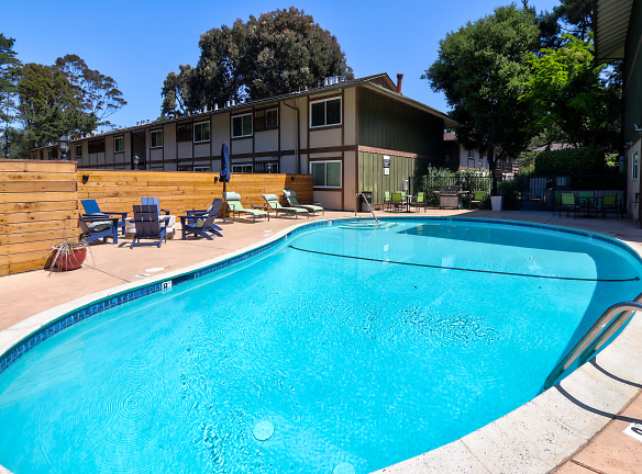 Hillside Garden Apartment Homes - San Mateo, CA