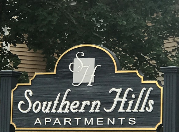Southern Hills Apartments - Decatur, IL