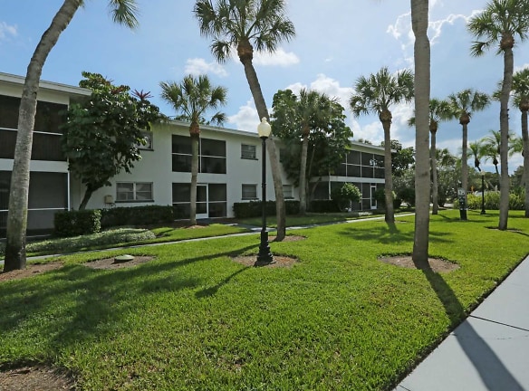 Applegate Apartments - Sarasota, FL